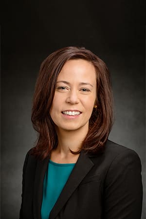 Dr. Hannah Holscher