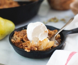 Cardamom Pear Crisp
