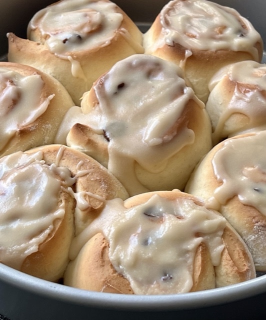 Raisin Cinnamon Rolls