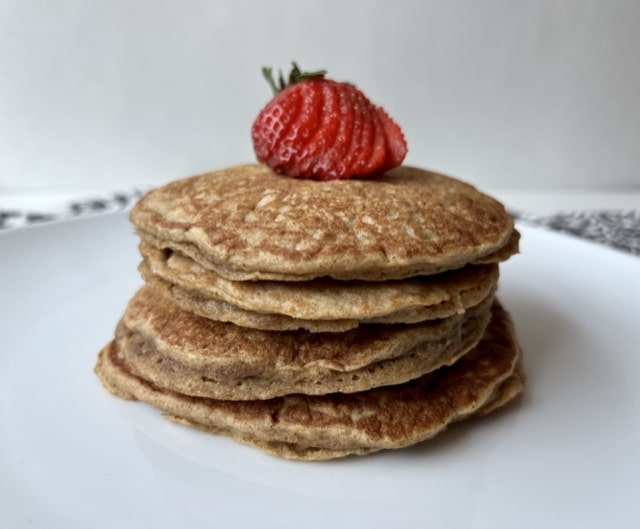 Whole Wheat Apple Spiced Pancakes